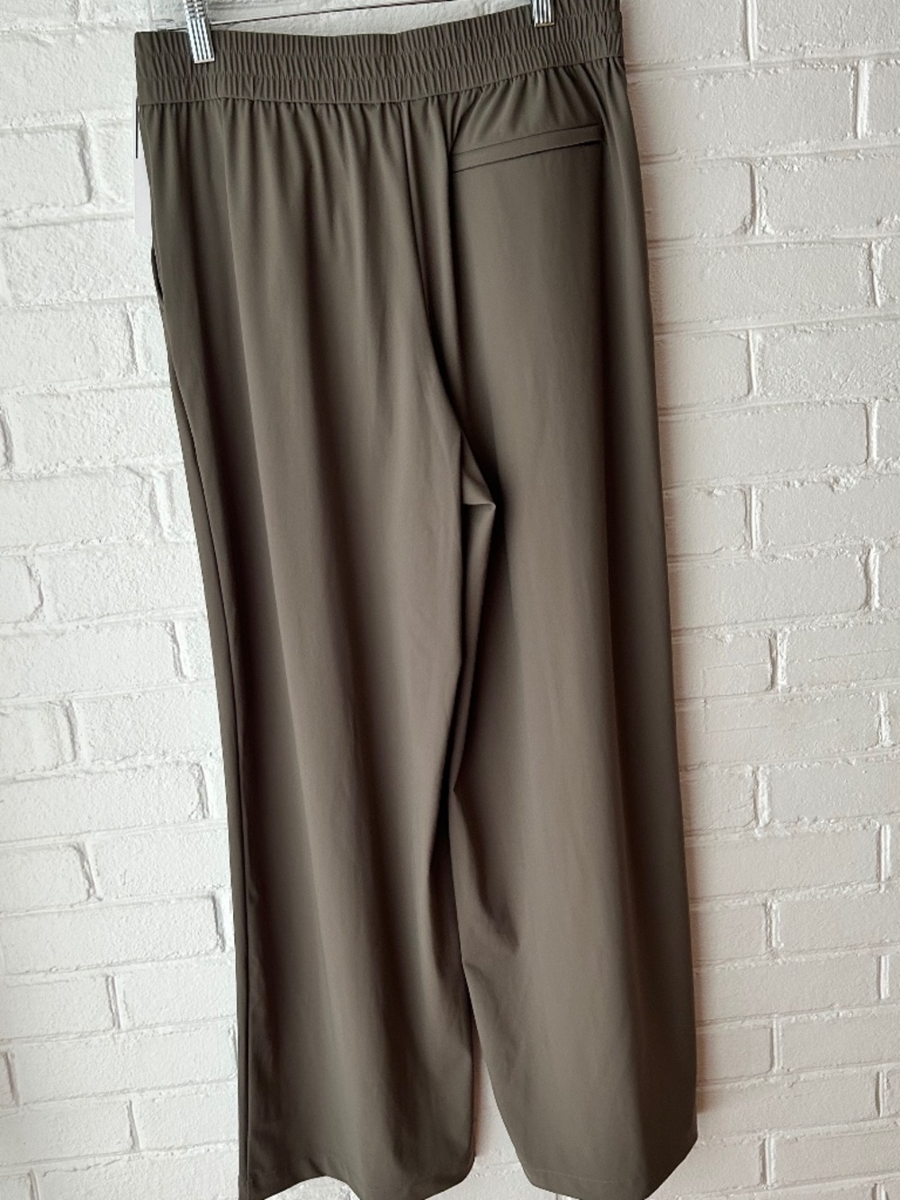 NWT Athleta Pinnacle Trouser - High Rise - Wide Leg - Picture 6 of 12